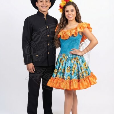 Pareja con trajes de Joropo de la cultura llanera para adultos, ideal para Carnaval, fiestas folclóricas y eventos culturales
